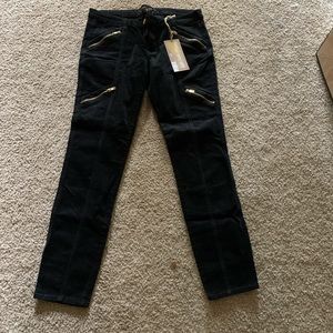 New! Black cord zipper skinny sz 12/32